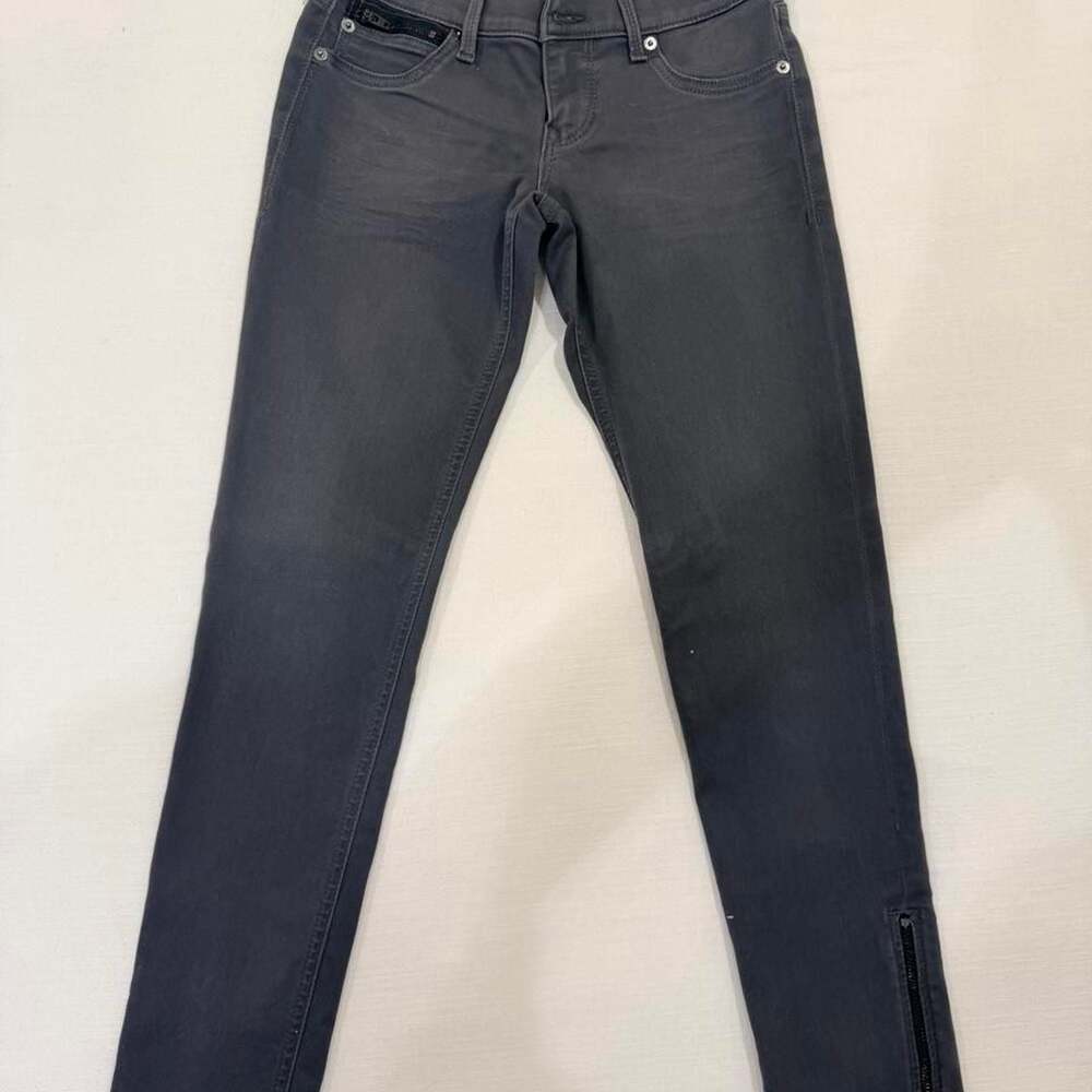 Express Extreme Stella Low Rise Ankle Jeans Size 2